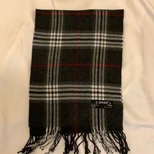 CASHMINK 100% ACRYLIC PLAID SCARF